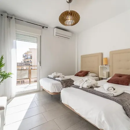 Sea View 2 Bedroom 2 Min Away From The