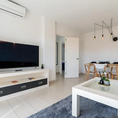 公寓 Sea View 2 Bedroom 2 Min Away From The *