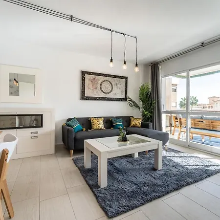 Sea View 2 Bedroom 2 Min Away From The * Torremolinos