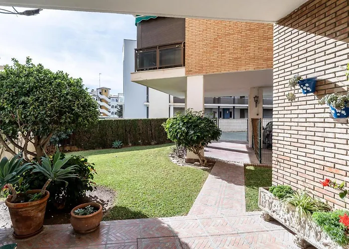 Sea View 2 Bedroom 2 Min Away From The Apartment Torremolinos