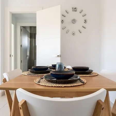 Apartmán Sea View 2 Bedroom 2 Min Away From The *