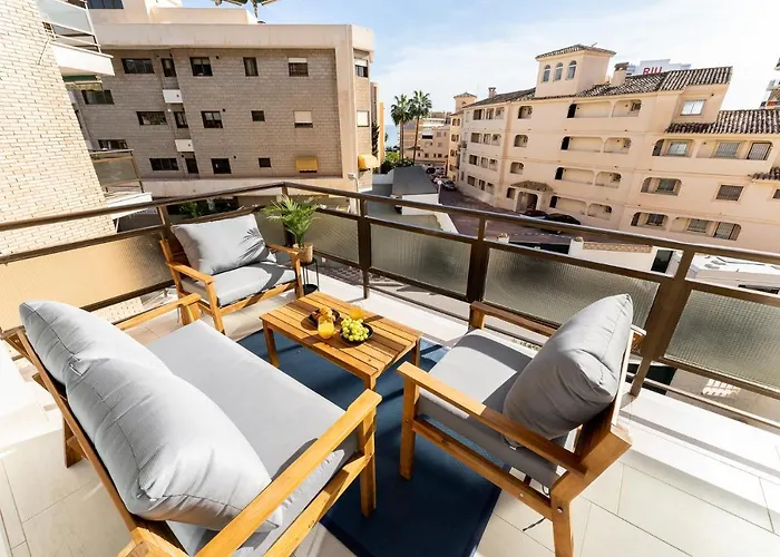 Sea View 2 Bedroom 2 Min Away From The Торремолинос